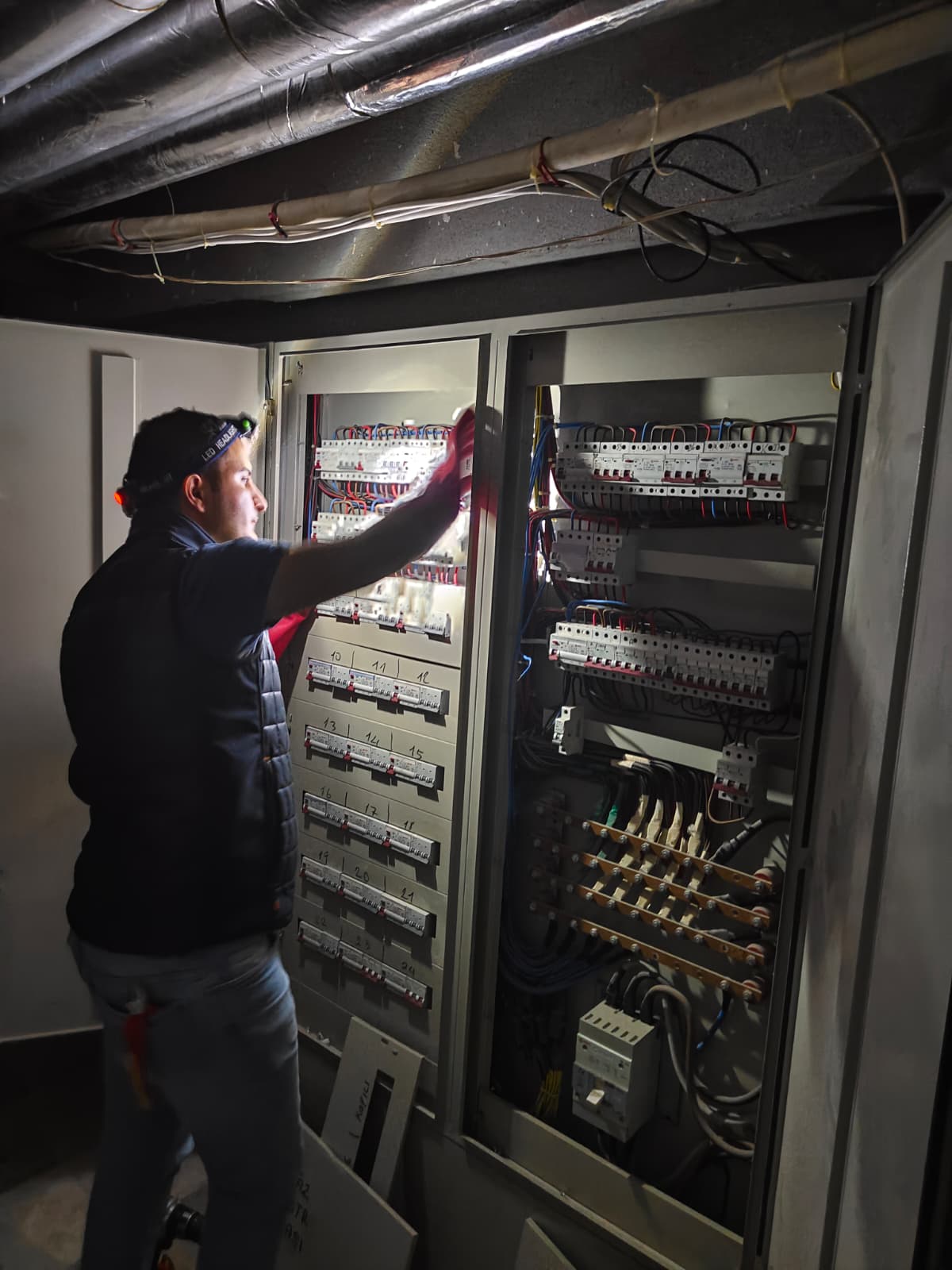 WhatsApp Image 2026-03-06 at 09.10.48