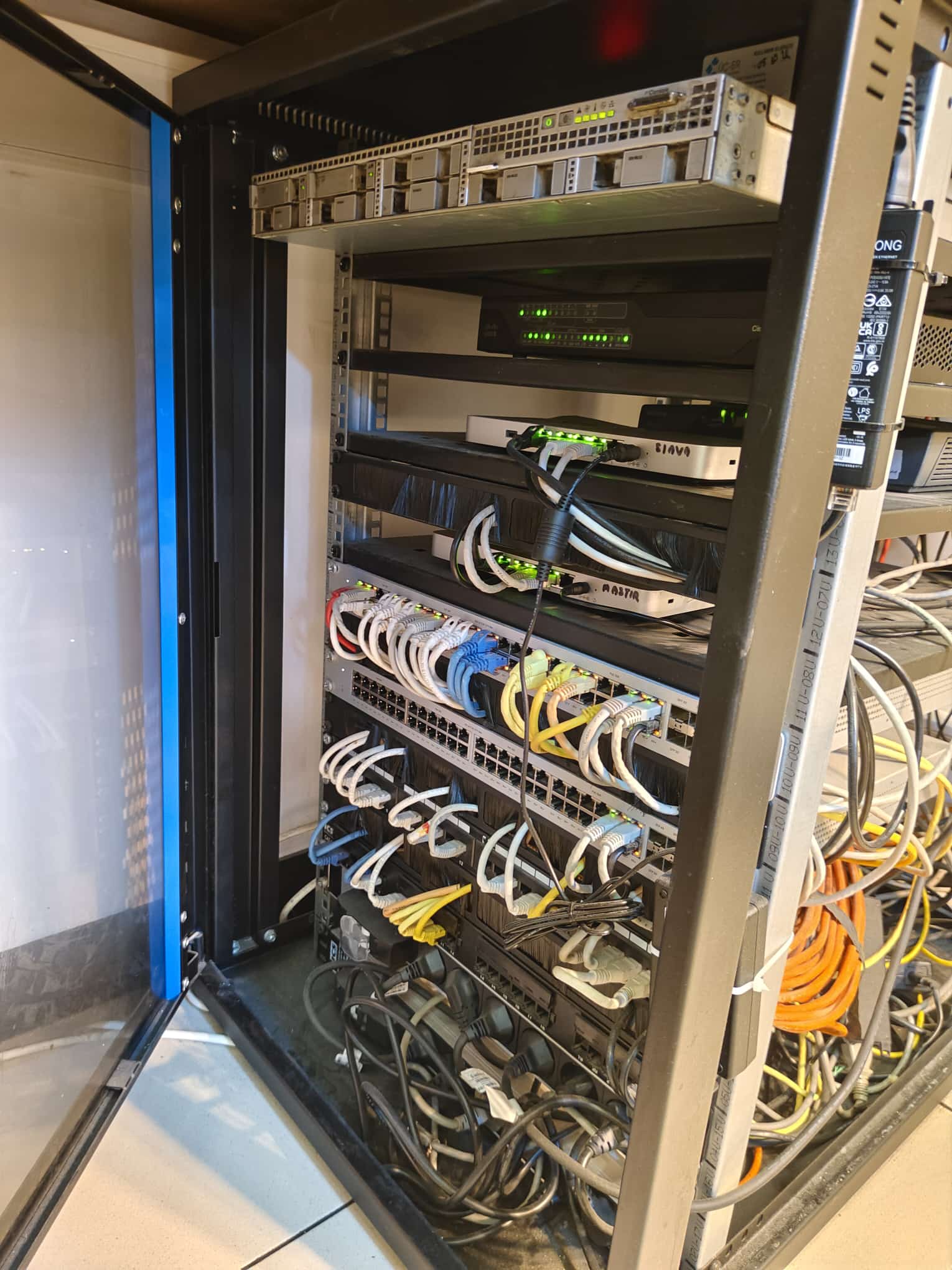 WhatsApp Image 2026-03-06 at 09.10.52